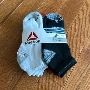 REEBOK SOCKS - UNUSED - SMOKE AND PET FREE HOUSE!!